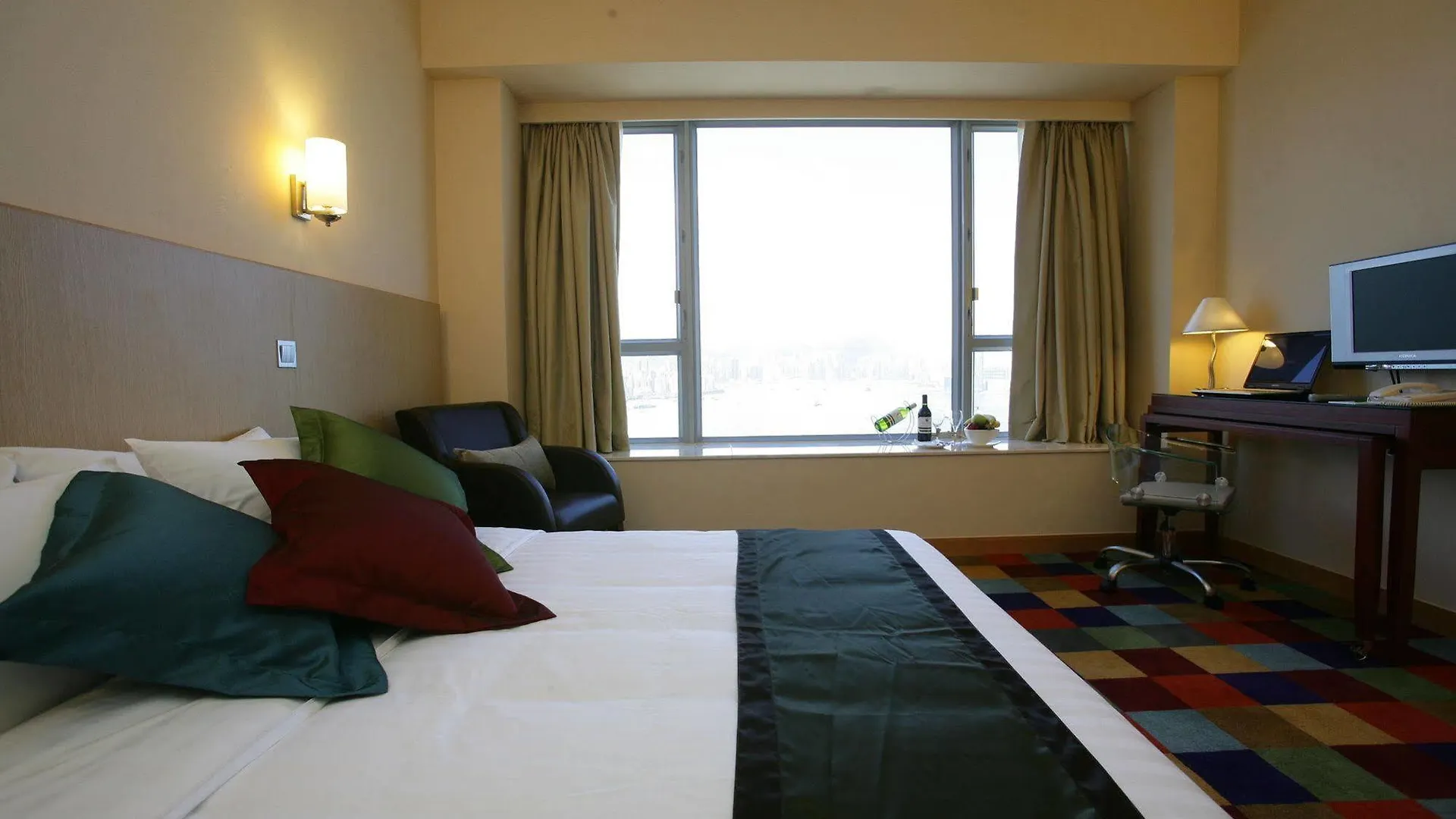 Hotel Cozi Harbour View Hong Kong 4*,